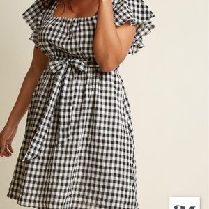 ModCloth Flutter Sleeve Gingham A-Line Dress